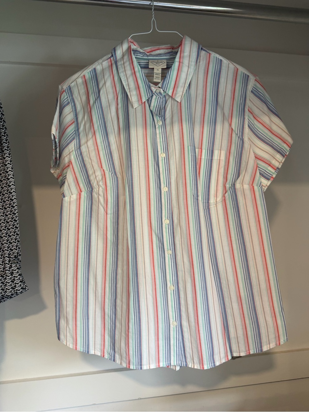 St. John’s bay Women’s Short Sleeve Button Down Shirt Blue White Stripe Size 0X